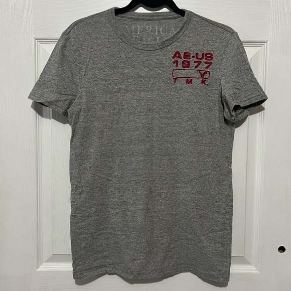 American Eagle Outfitters Other - 💗 American‎ Eagle Outfitters - Mens Heather Gray T-shirt